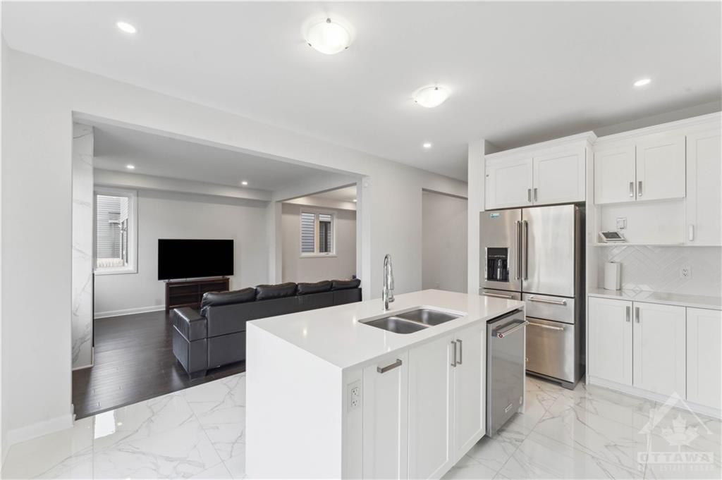 138 SHALLOW POND Place