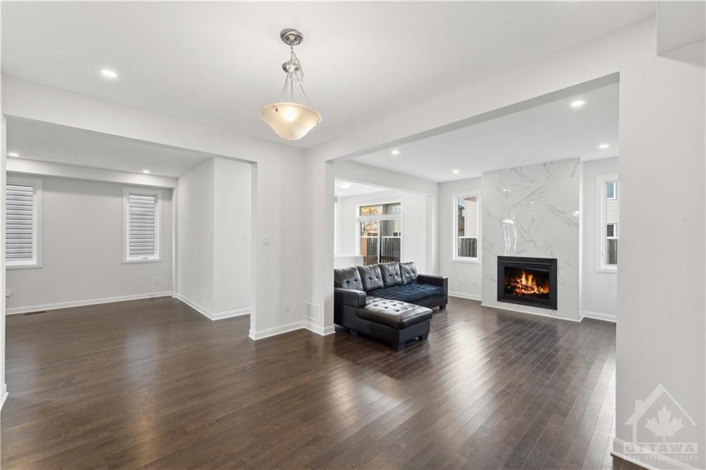 138 SHALLOW POND Place