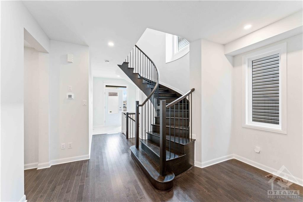 138 SHALLOW POND Place