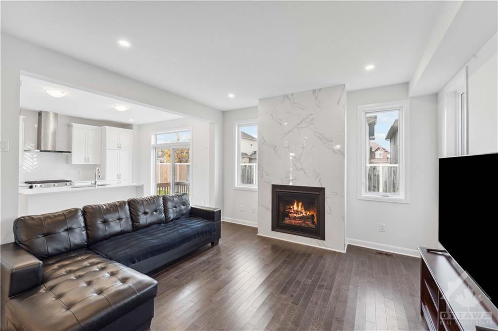 138 SHALLOW POND Place