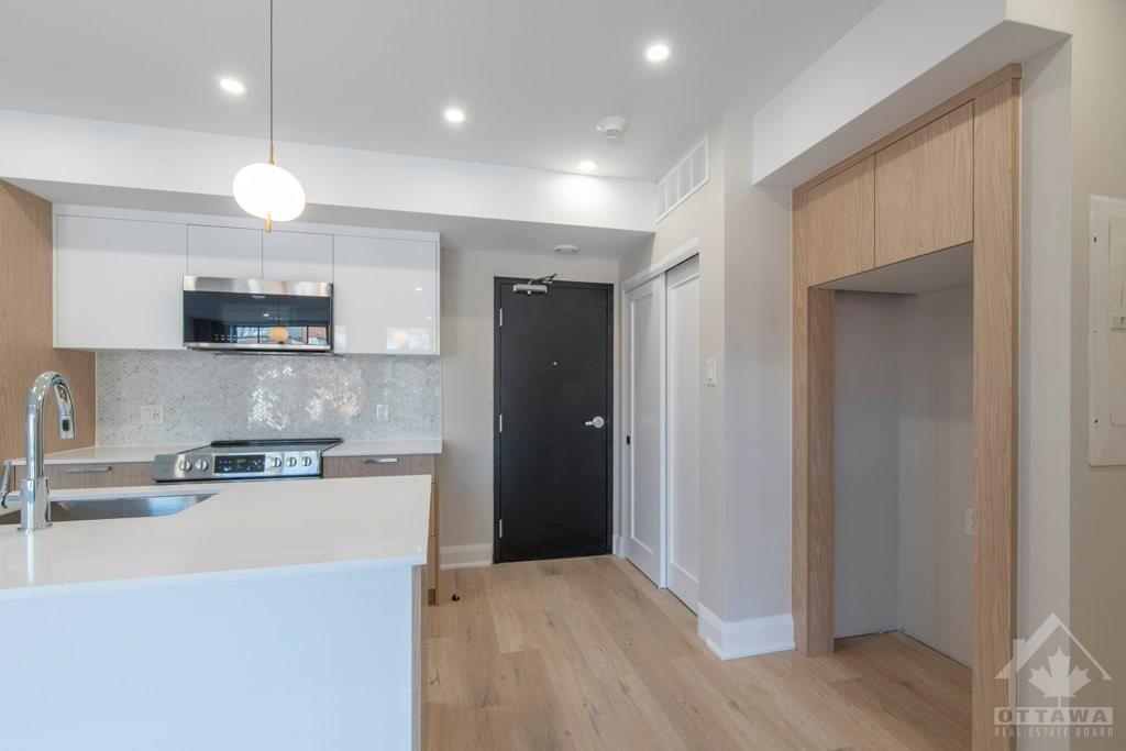 58 FLORENCE Street, #3