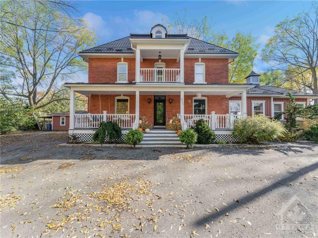376 CHURCH Street