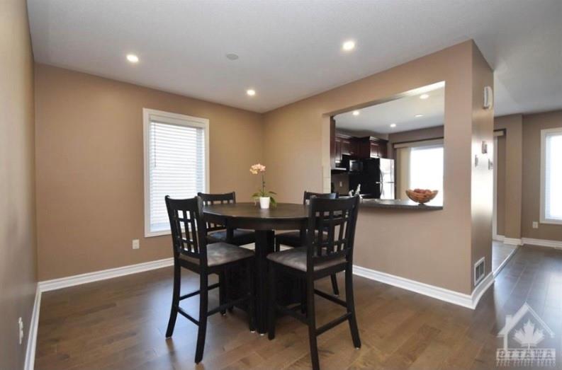332 FAIRLAKES Way