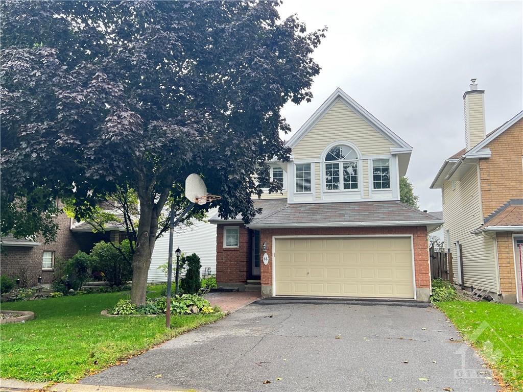 55 WOODFORD Way