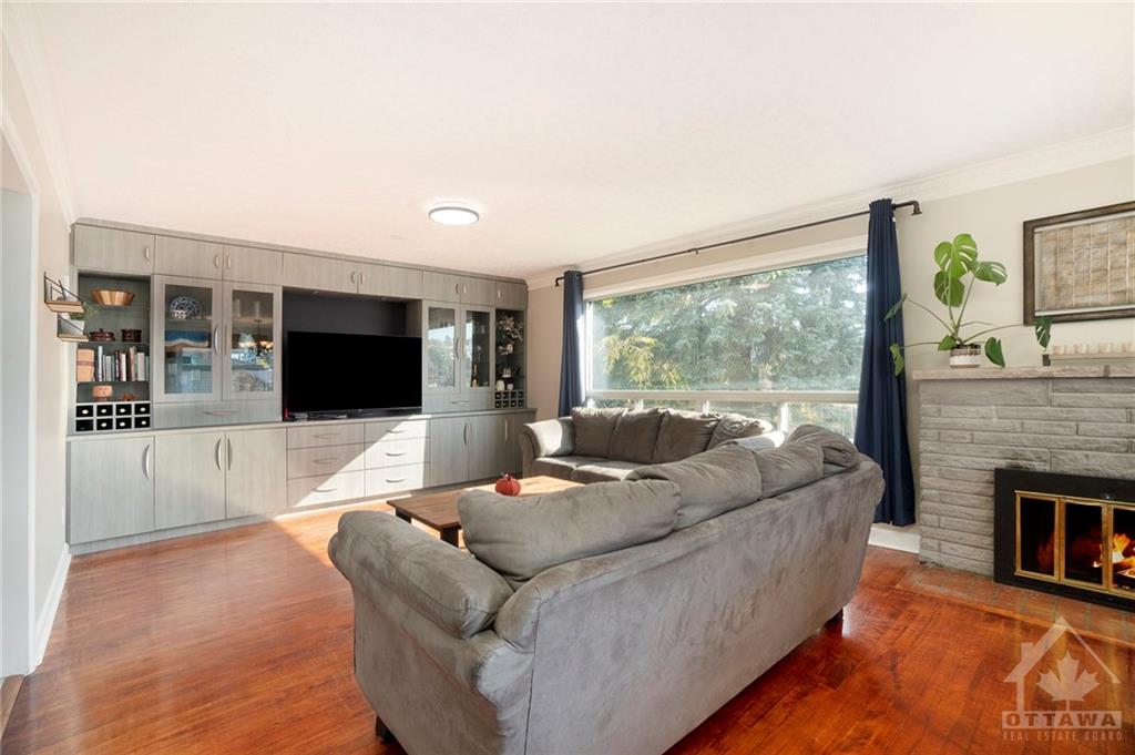 1287 RUSTIC Drive