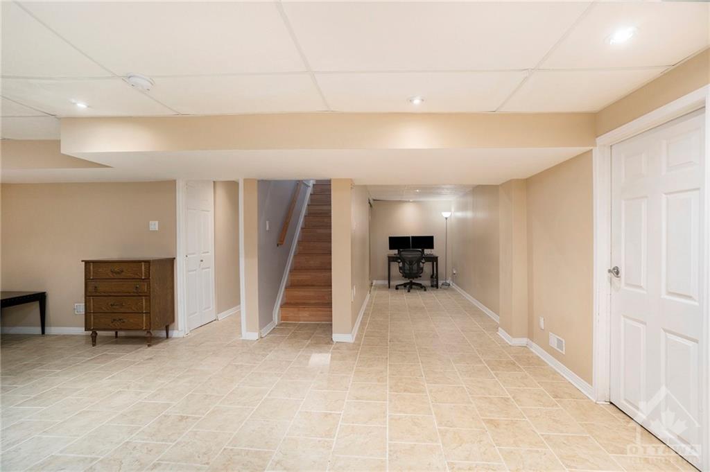 1287 RUSTIC Drive