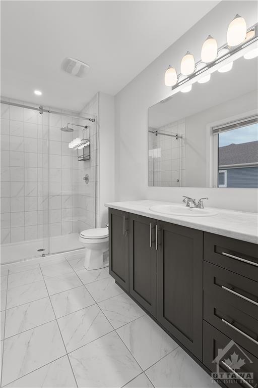 271 ARGONAUT Circle