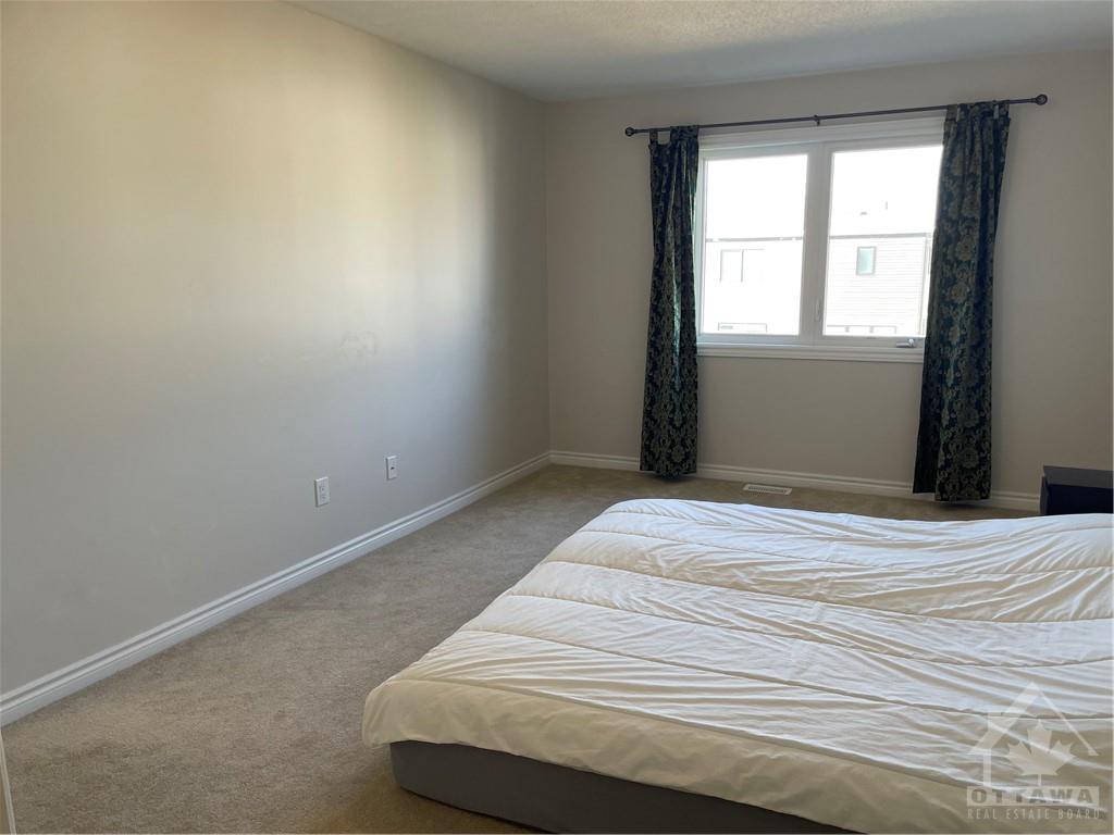 75 CASPIAN Row