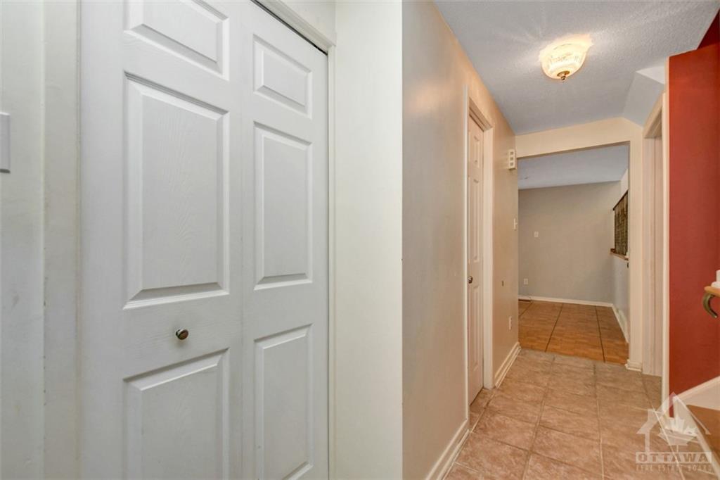 16 EASTPARK Drive
