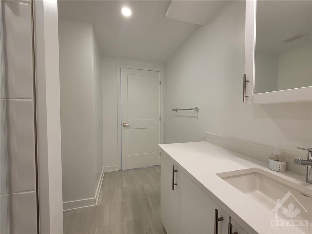 340 QUEEN Street, #1503