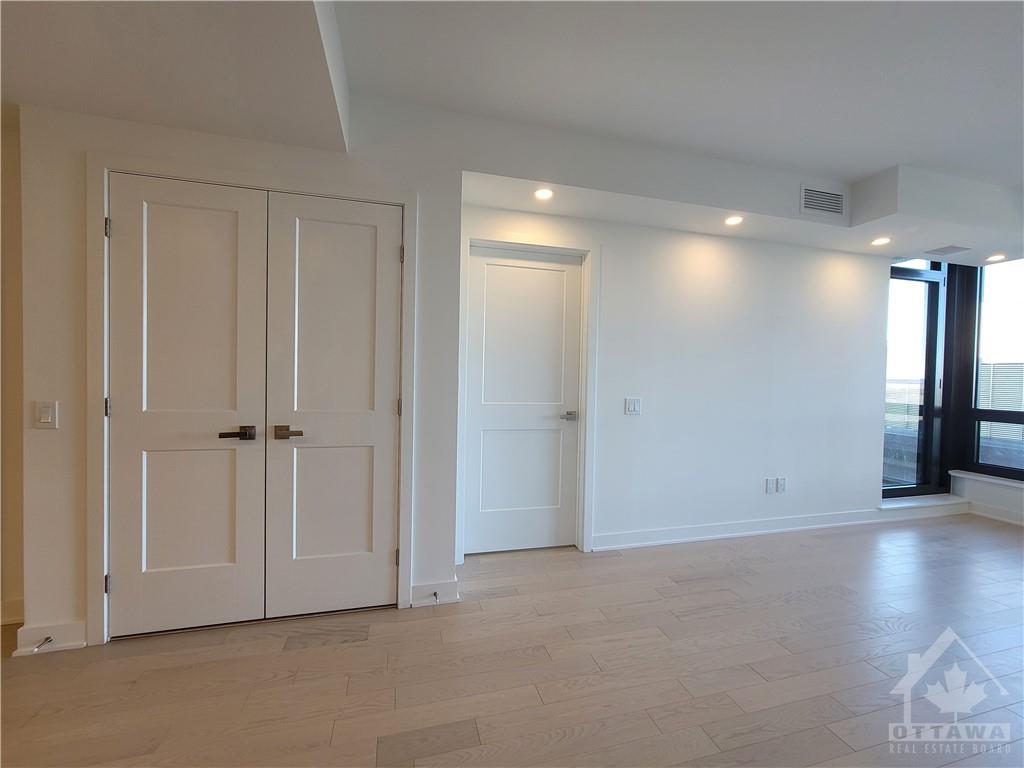 340 QUEEN Street, #1503
