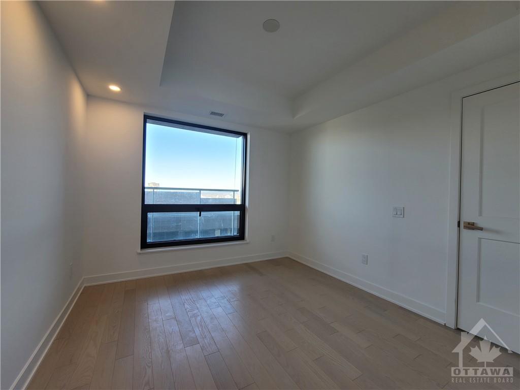 340 QUEEN Street, #1503