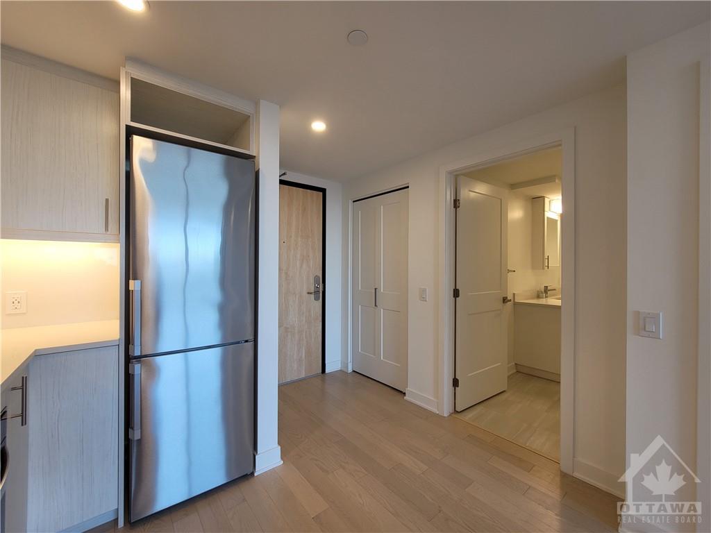 340 QUEEN Street, #1503