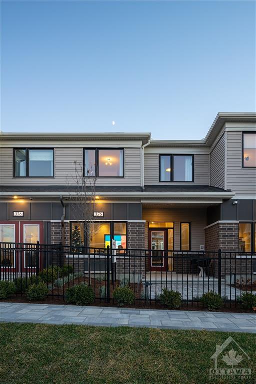 212 ROBERT PERRY Street