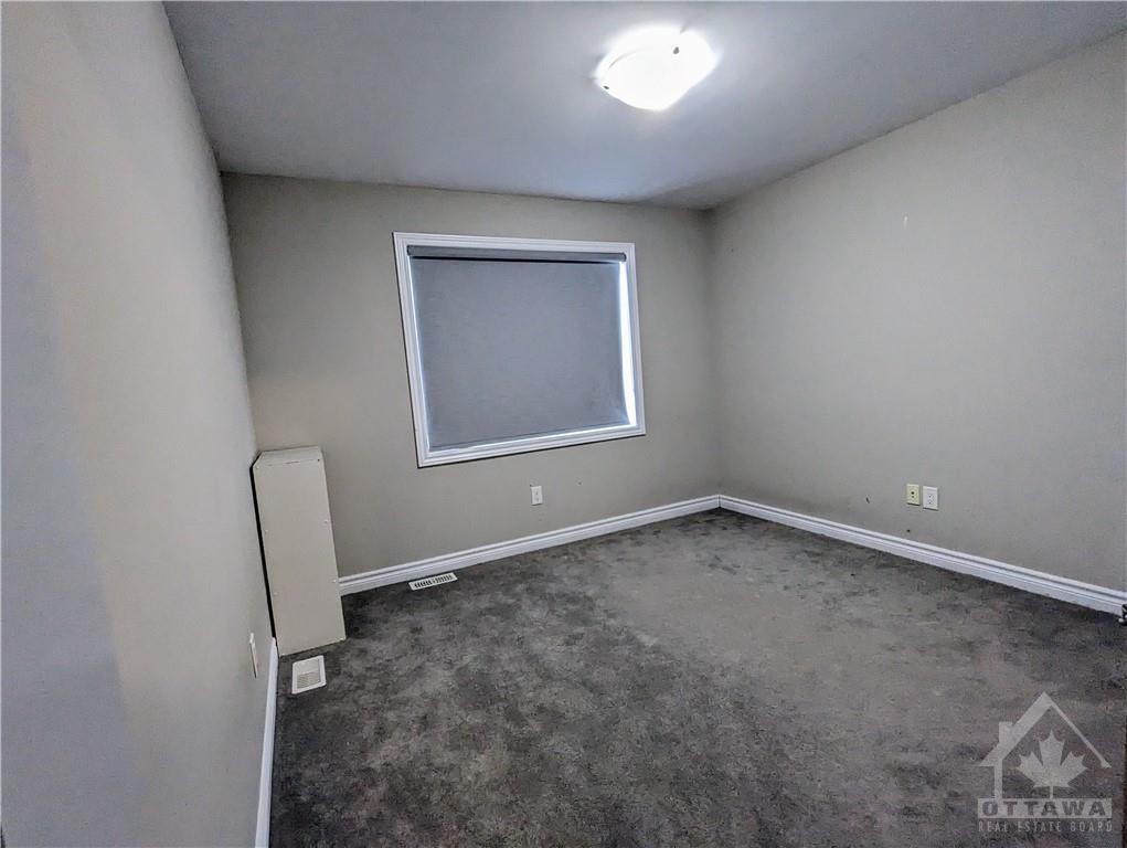 208 ALEX POLOWIN Avenue