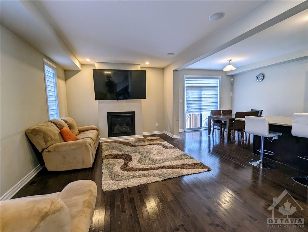 208 ALEX POLOWIN Avenue