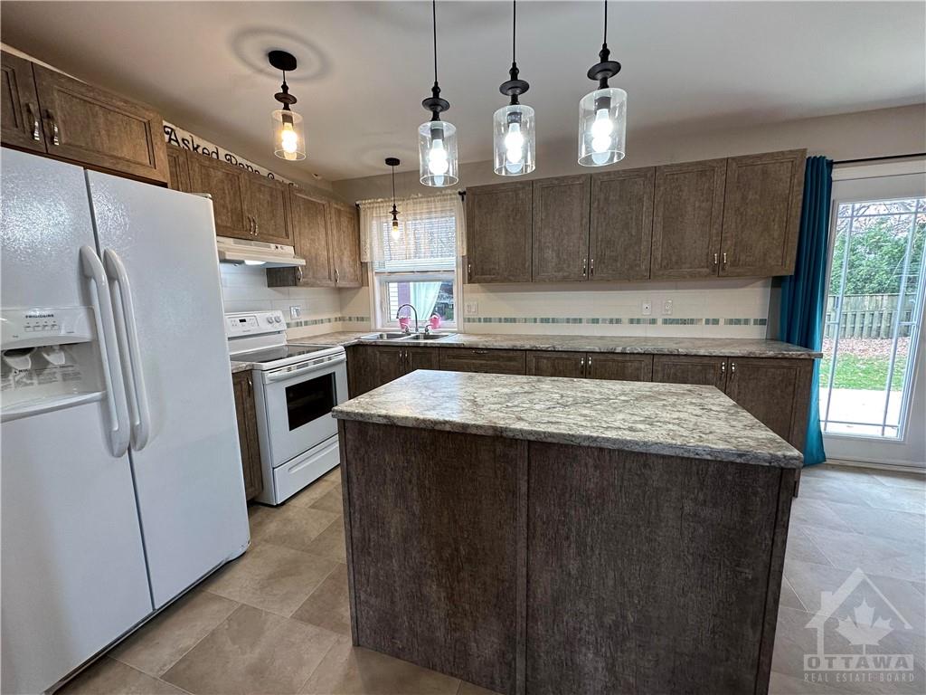 24 CRESCENT VIEW Drive