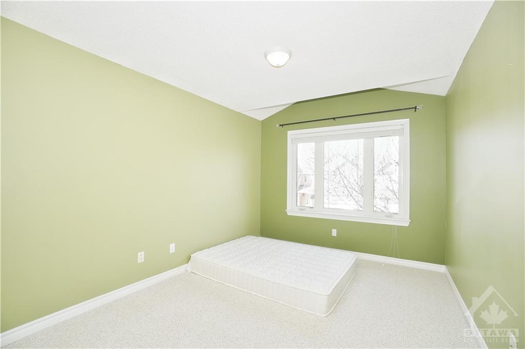 102 TALLTREE Crescent