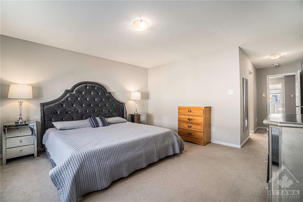 24 HACKNEY Private