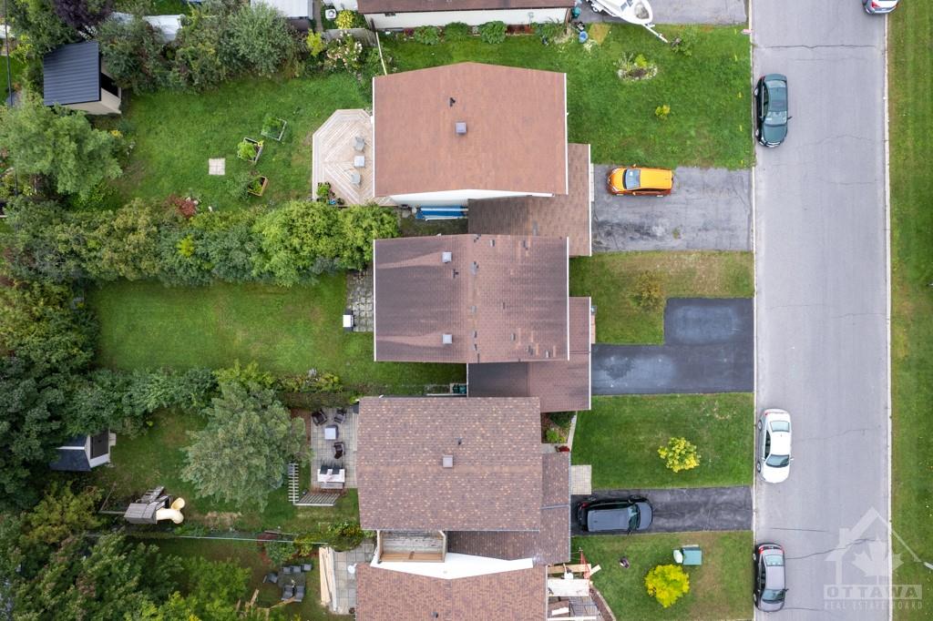 1373 CEDARCROFT Crescent