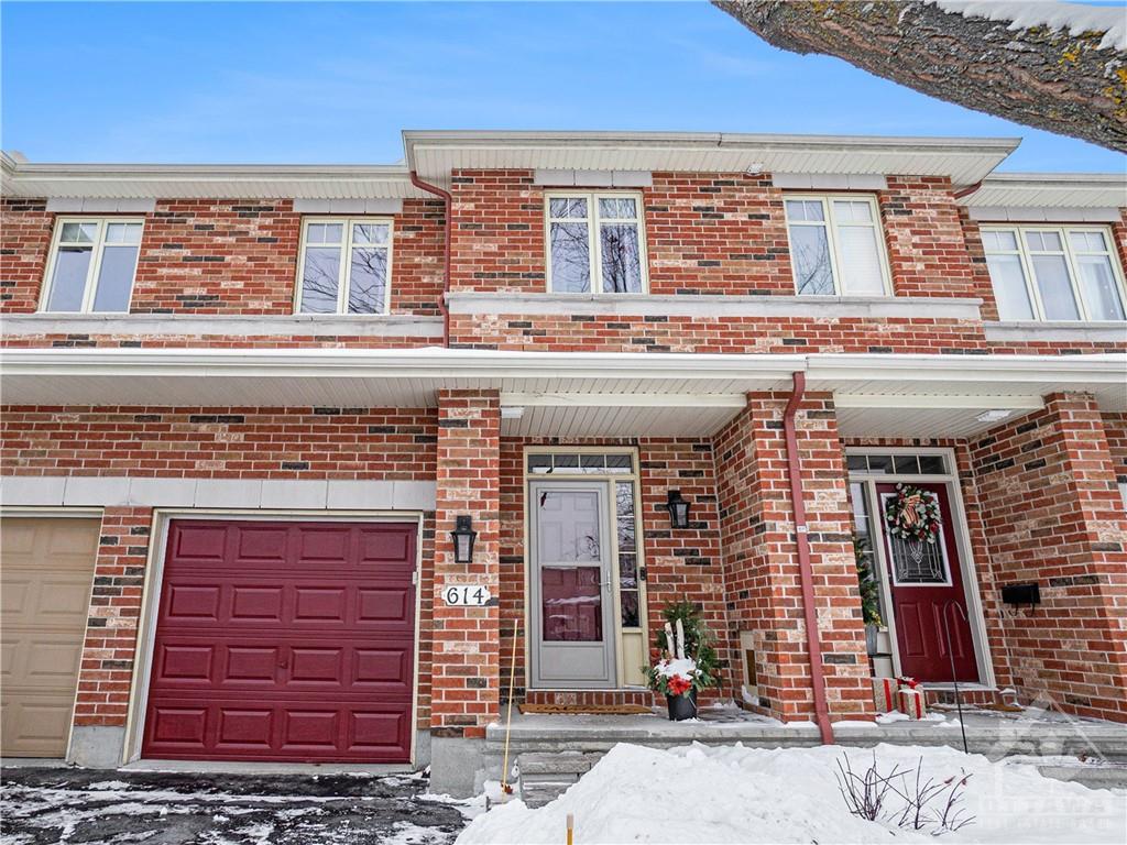 614 EVERLASTING Crescent