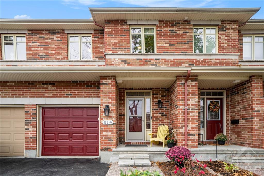 614 EVERLASTING Crescent