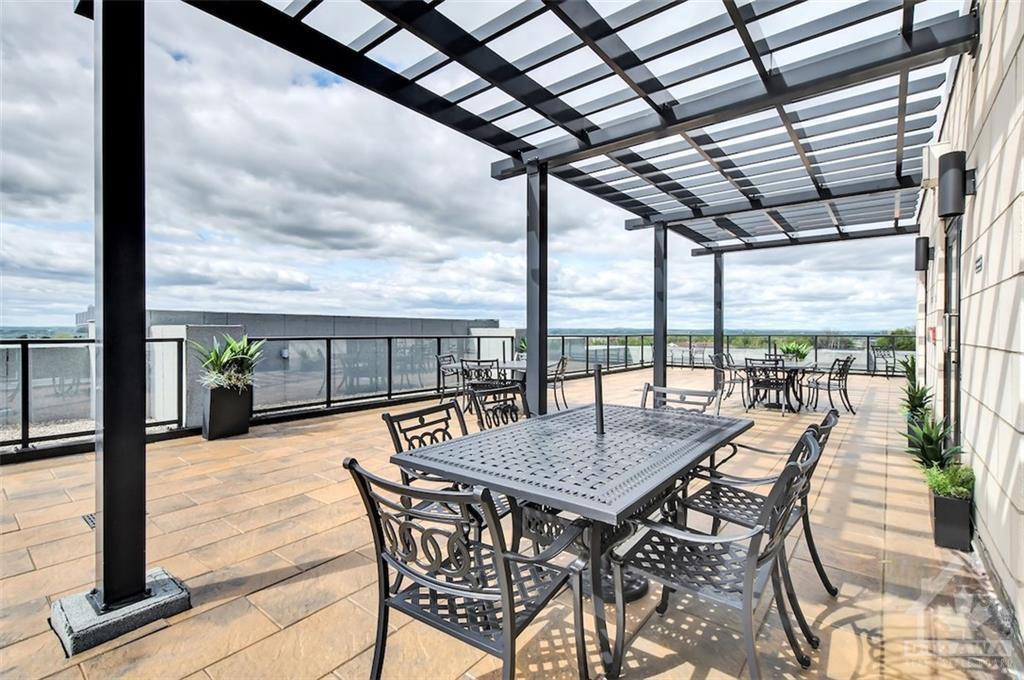 310 CENTRUM Boulevard, #601