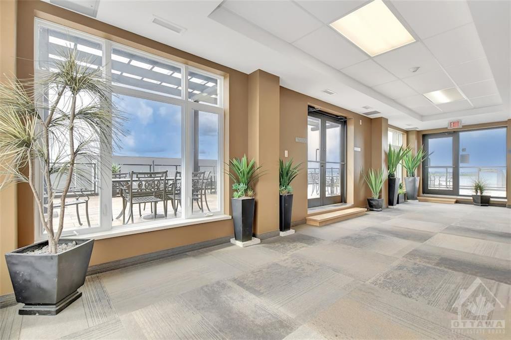 310 CENTRUM Boulevard, #601