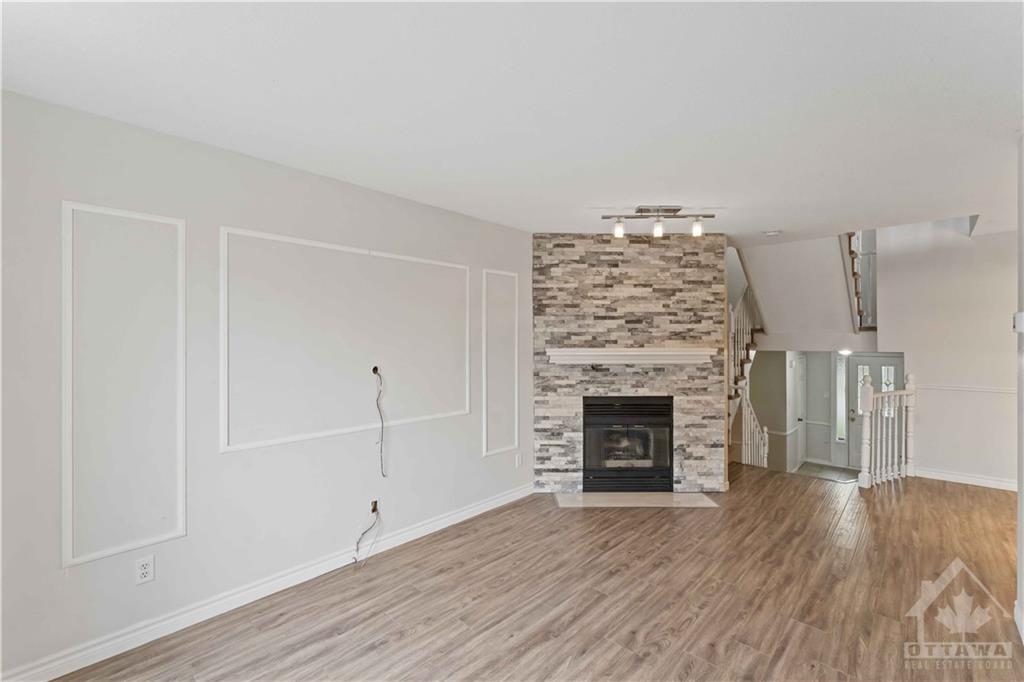 36 SPRINGCREEK Crescent