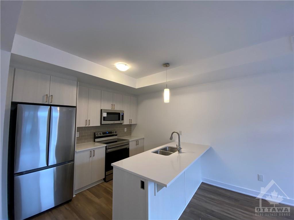 217 TUSSOCK Private