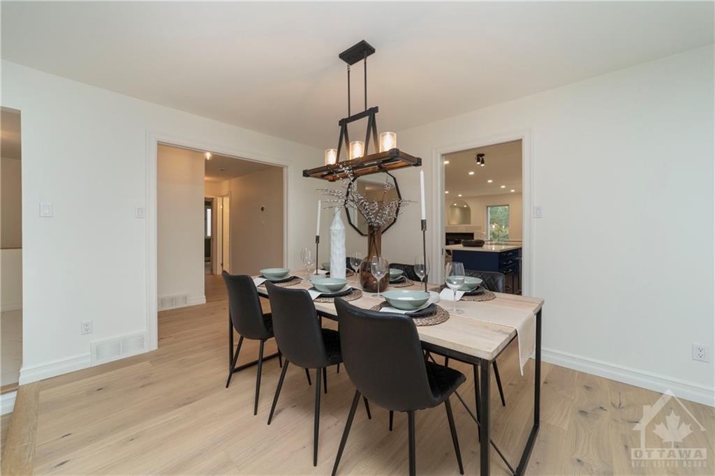 27 CLAUDET Crescent