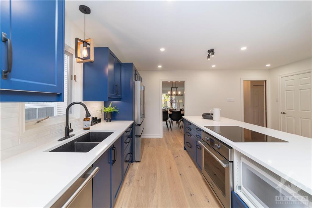27 CLAUDET Crescent