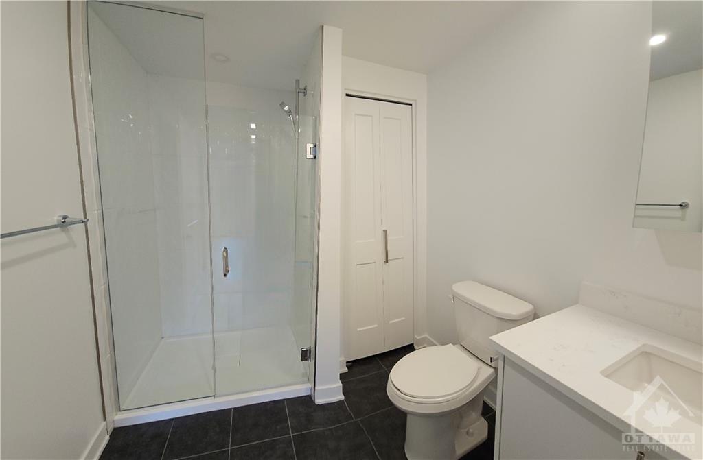 340 QUEEN Street, #1205