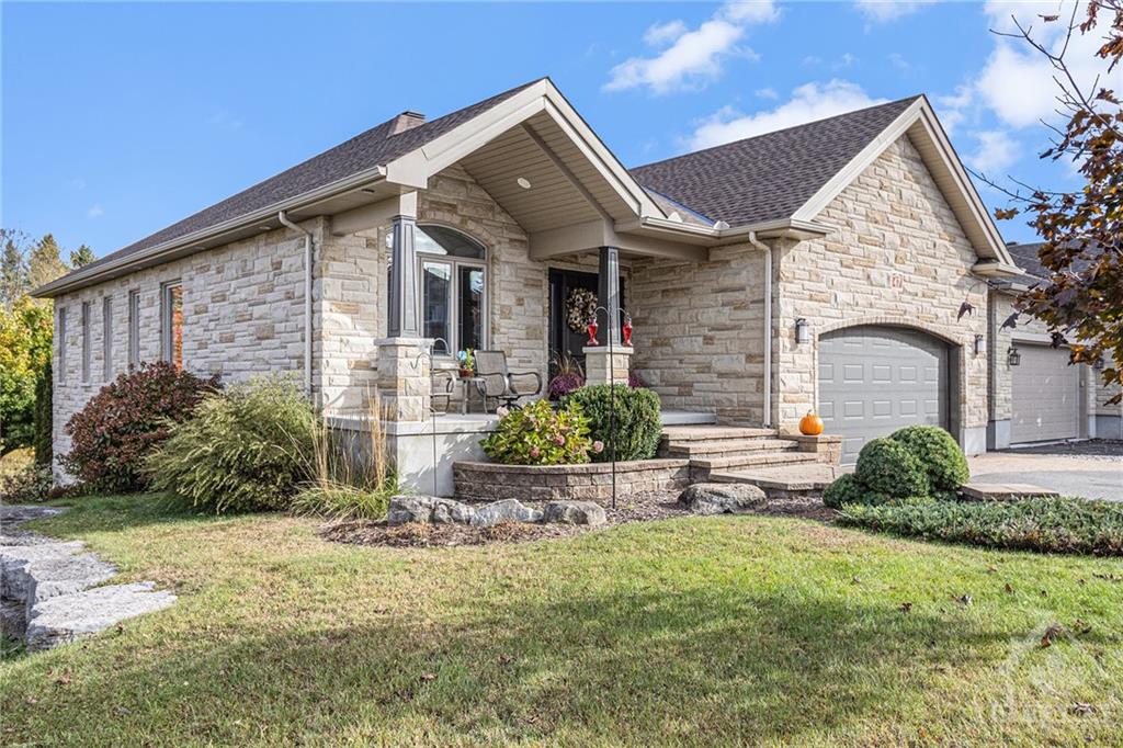 47 SOUTH INDIAN Drive