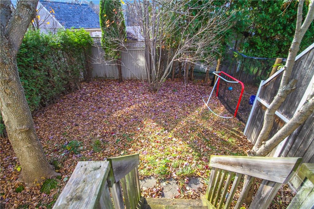 1634 HENRI LAUZON Street
