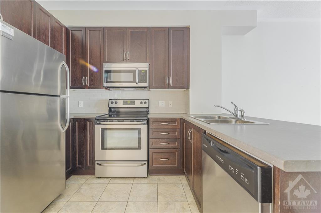 340 LONDON Terrace