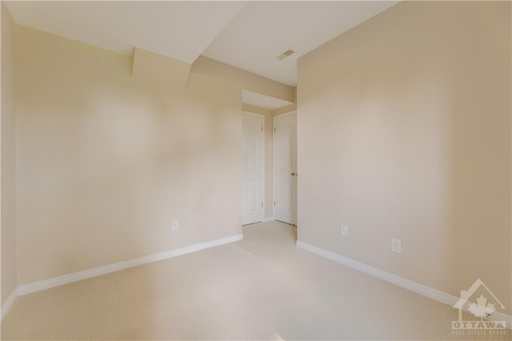 340 LONDON Terrace