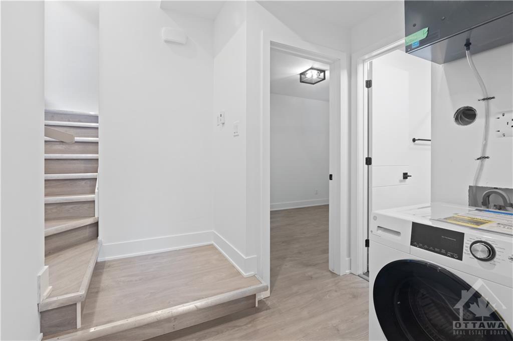 284 DOVERCOURT Avenue, #A