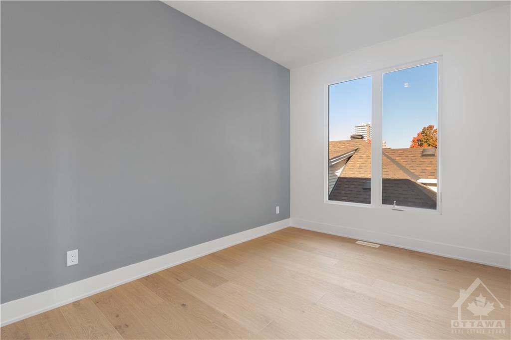 284 DOVERCOURT Avenue, #D