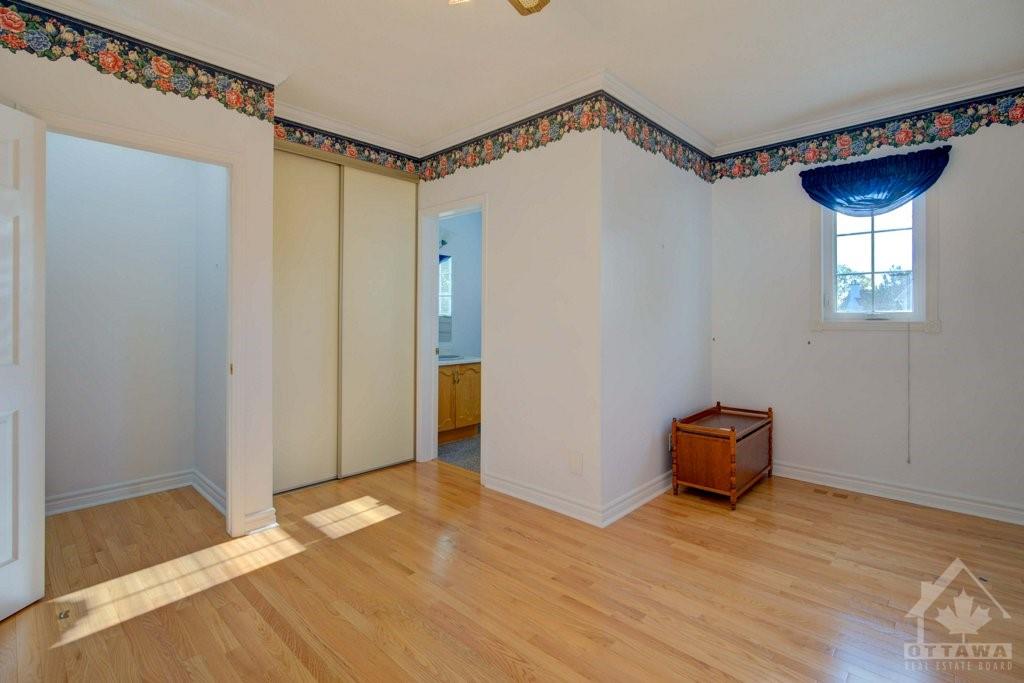 52 PICKWICK Drive