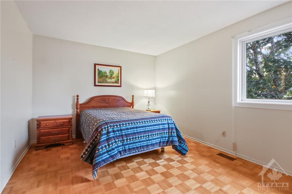 298 SYLVIE Terrace