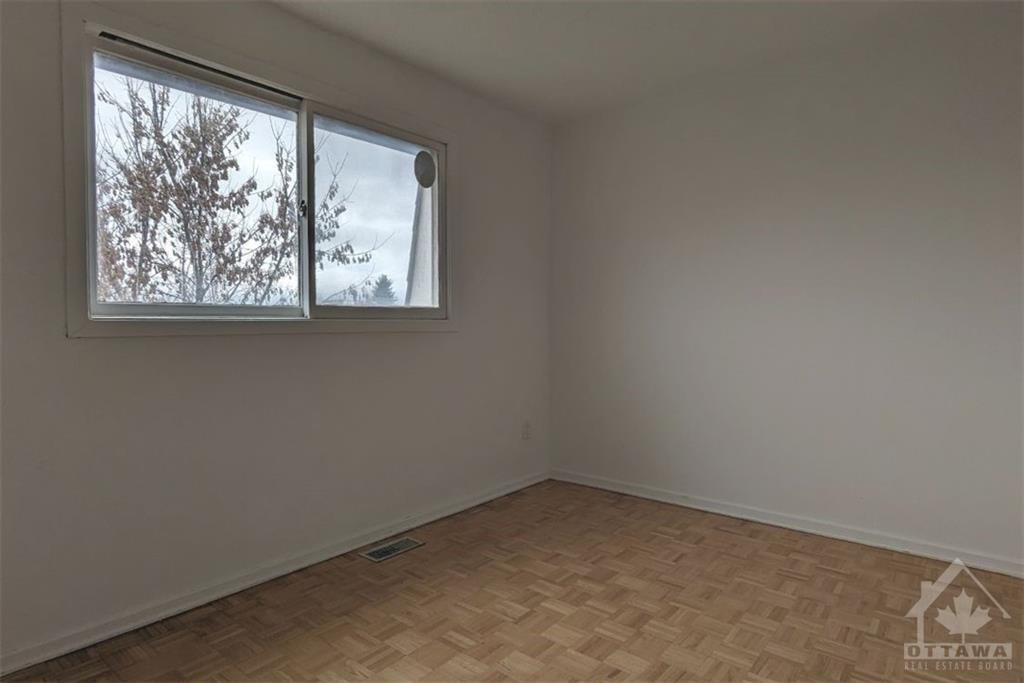 15 OBERON Street