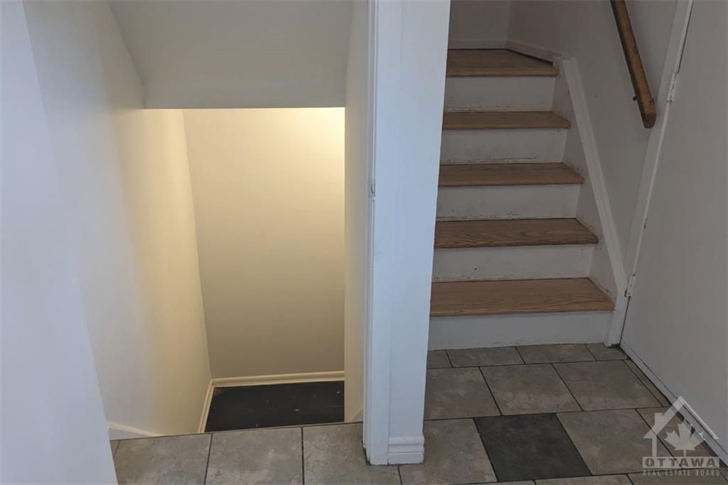 15 OBERON Street