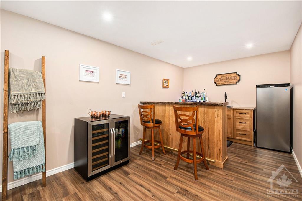302 EQUINELLE Drive