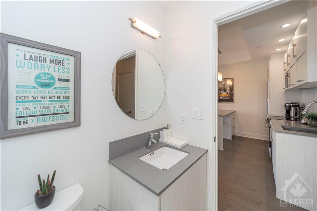 255 BAY Street, #315