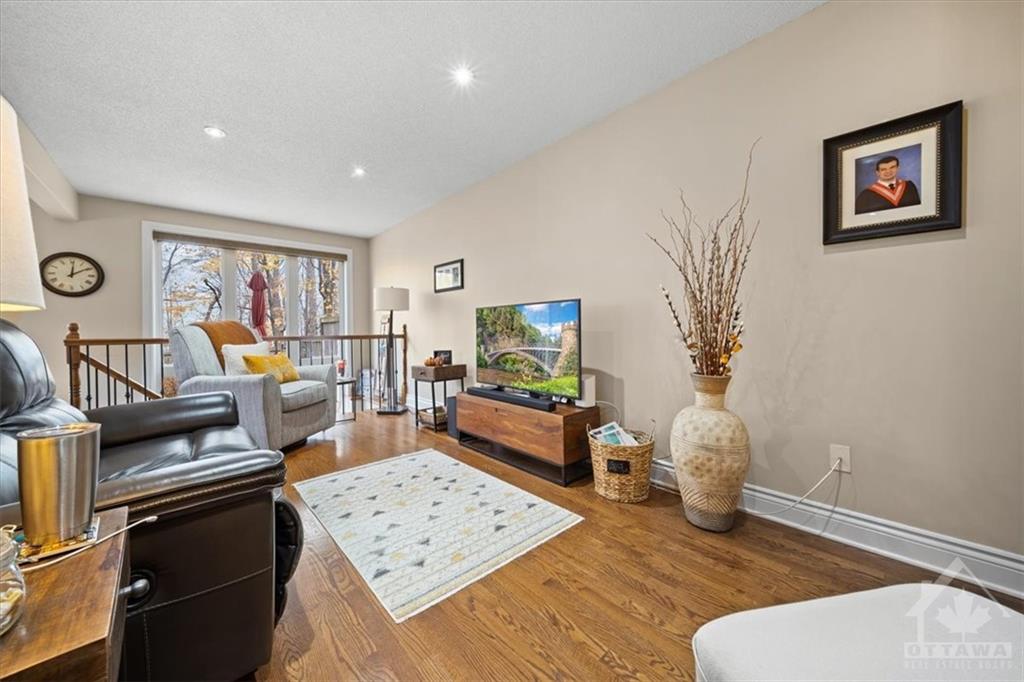 176 TALLTREE Crescent
