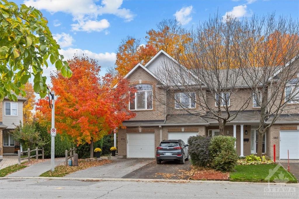 176 TALLTREE Crescent