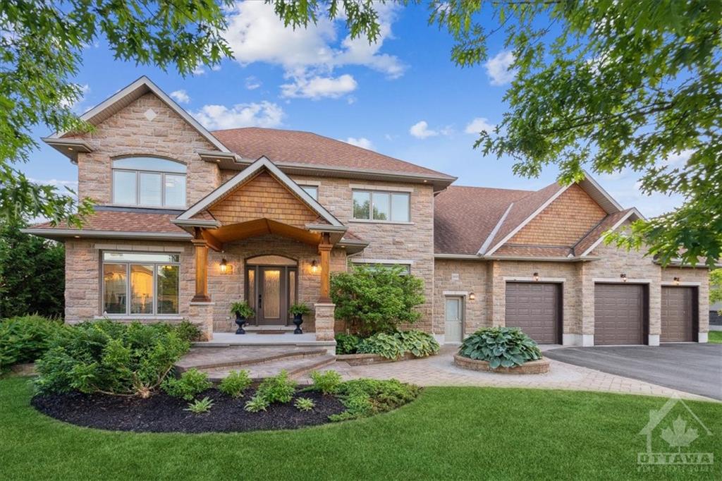 465 LOCKMASTER Crescent