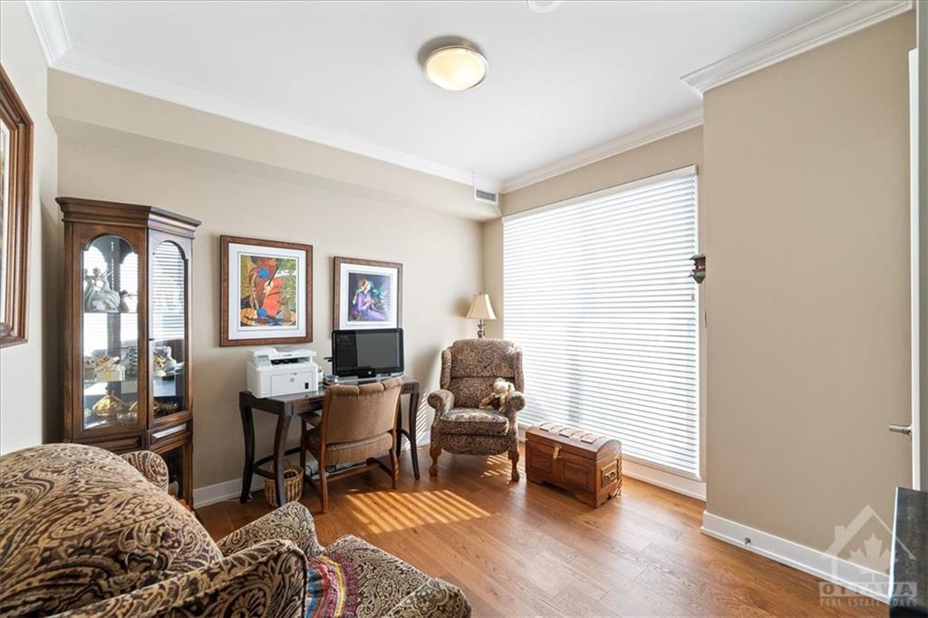 200 INLET Private, #301