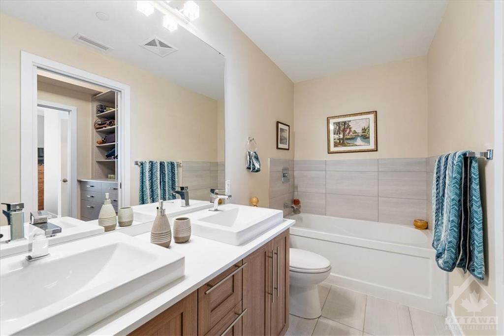 200 INLET Private, #301